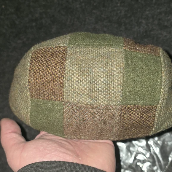 Men's Patchwork Flat Cap - Picture 5 of 8